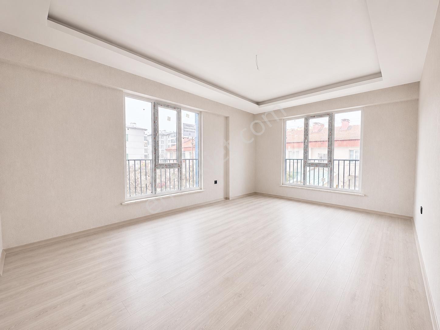 ''saçlı Kasap Caddesi Site İçi 3+1 Sıfır Daire '' - Görsel 13