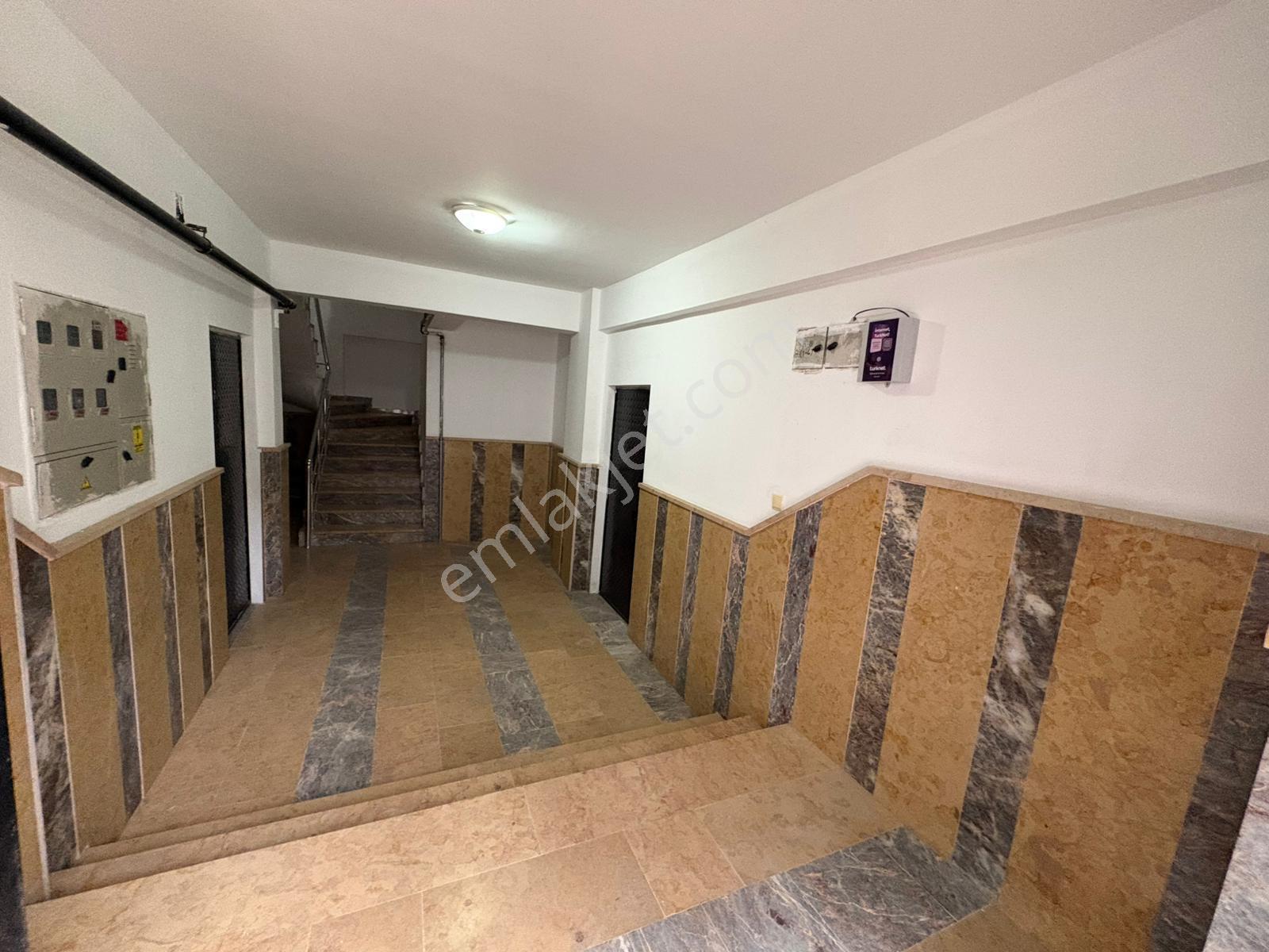 Büyükdere Mh Kullanışlı Fırsat Konum Cambalkonlu 2+1 Daire So-2 - Görsel 24