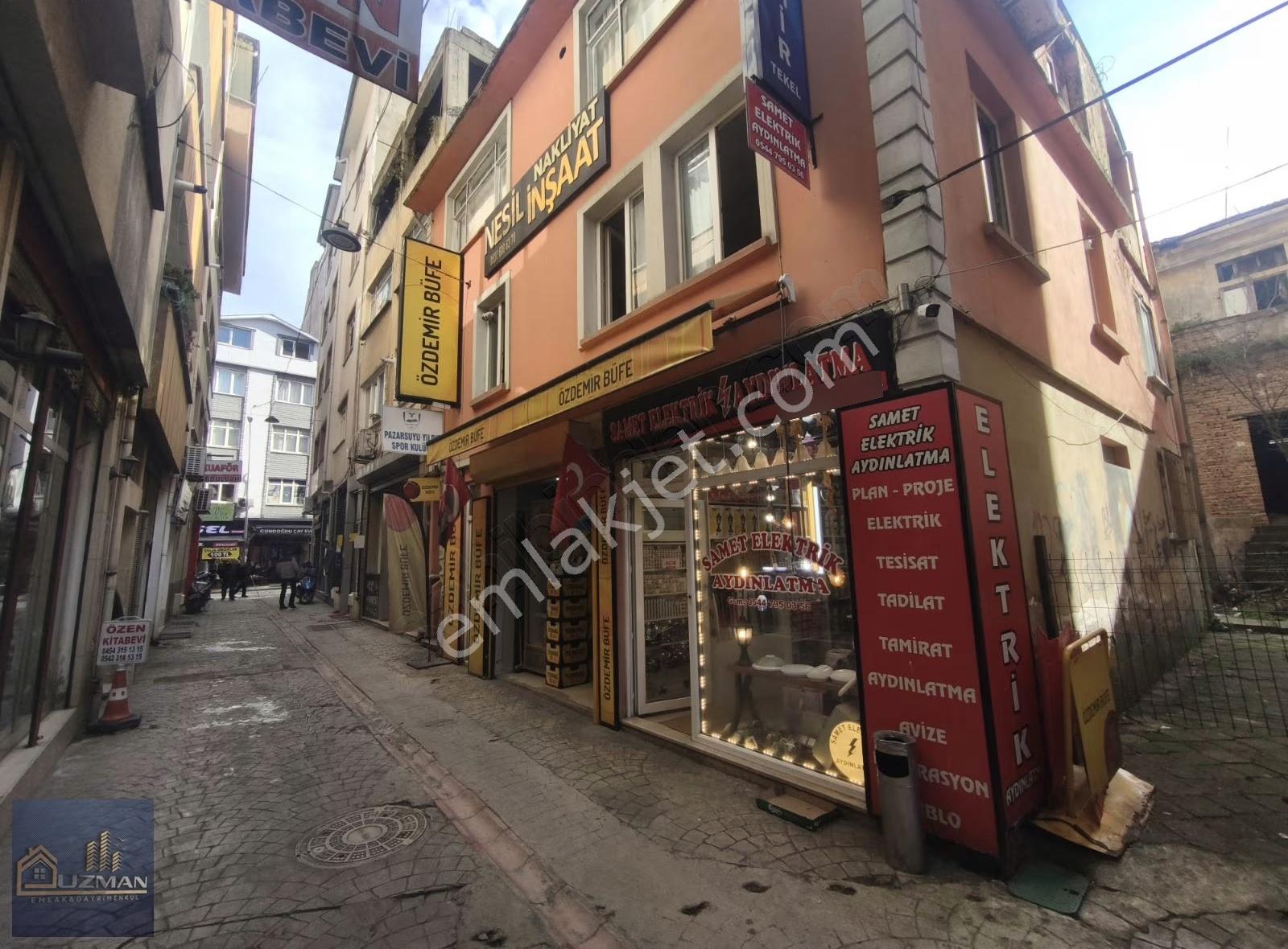 Bulancak Meydanda Fırsat 3 Katlı 4 Adet Satılık Dükkan