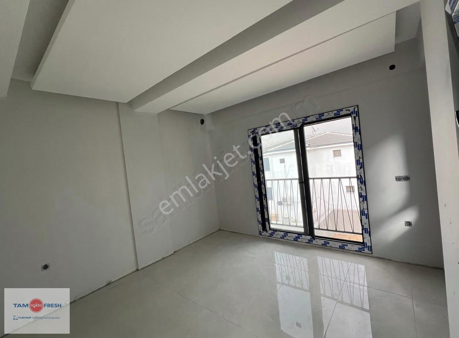 Menderes Oğlananası Sıfır 4+1 Havuzlu Tripleks Villa - Görsel 16