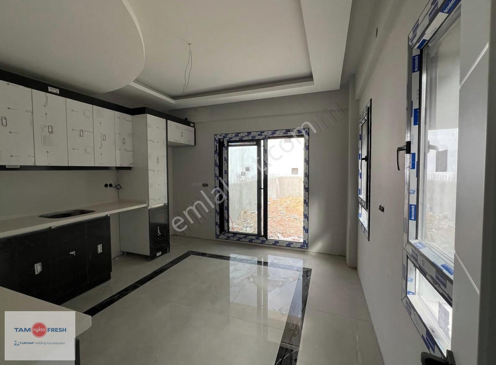 Menderes Oğlananası Sıfır 4+1 Havuzlu Tripleks Villa - Görsel 14