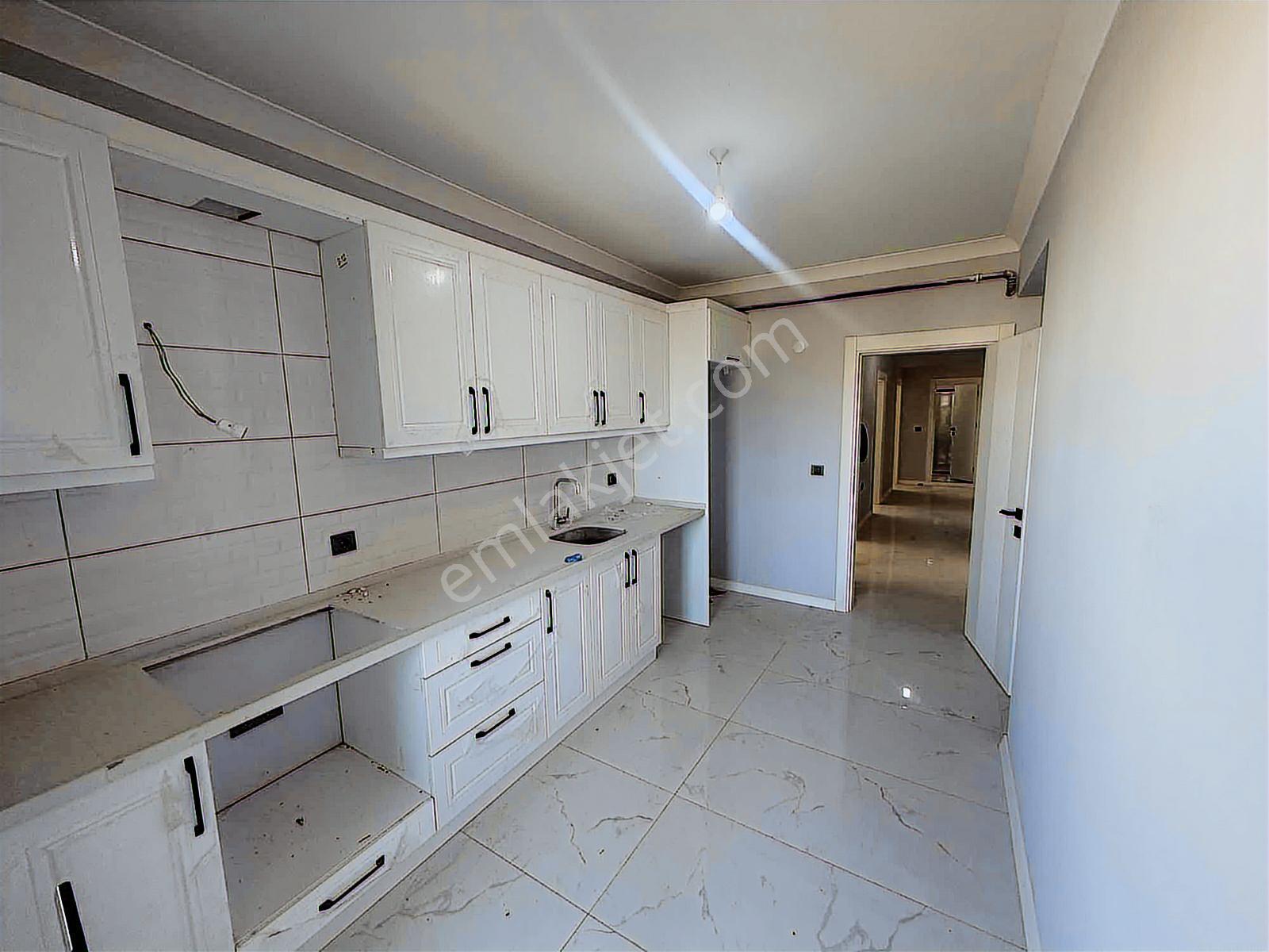 Çiftlikköy'de Sıfır Bina 3+1 120m2 Üst Kat Satılık Daire!!! - Görsel 10