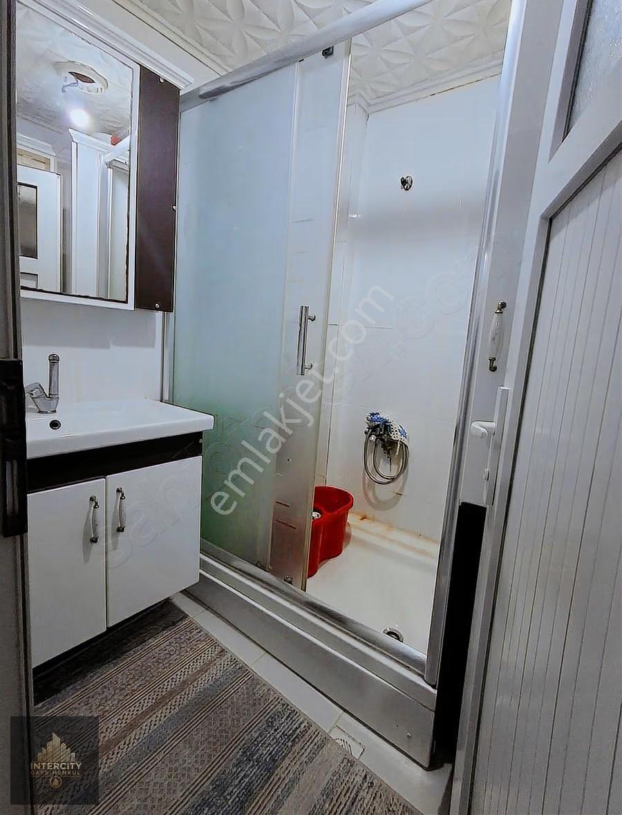 Esenyurt Bağlarçeşme'de Ara Katta Ve Bakımlı 2+1 Satılık Daire - Görsel 12