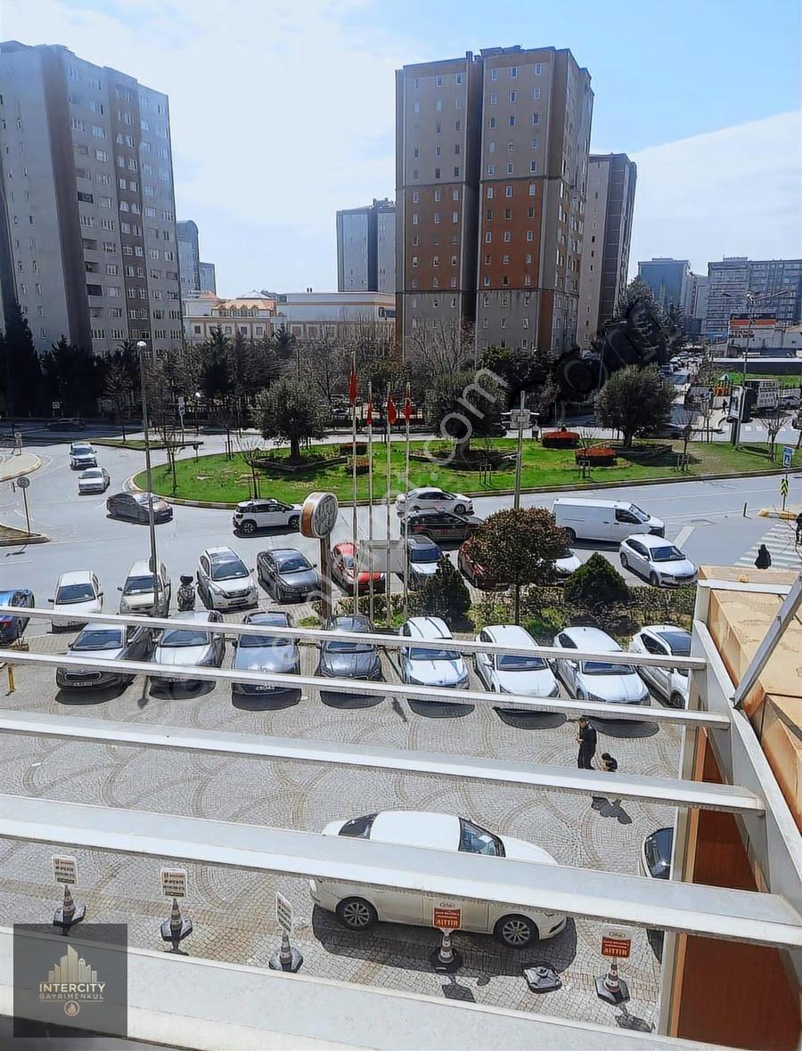 Metrobüs Durağına 5 Dakika Safir Rasidence Kiralık 1+1 Ofis - Görsel 18
