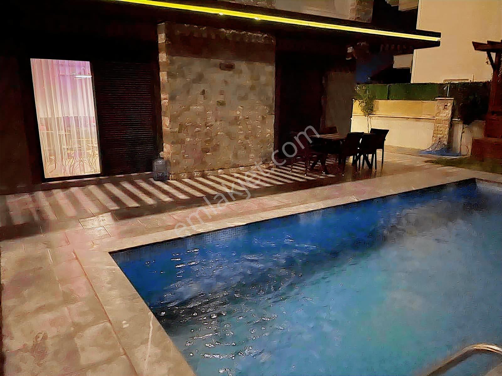 Belek Kadriye De Satılık Özel Havuzlu Jakuzili Lux 4+1 Villa - Görsel 24