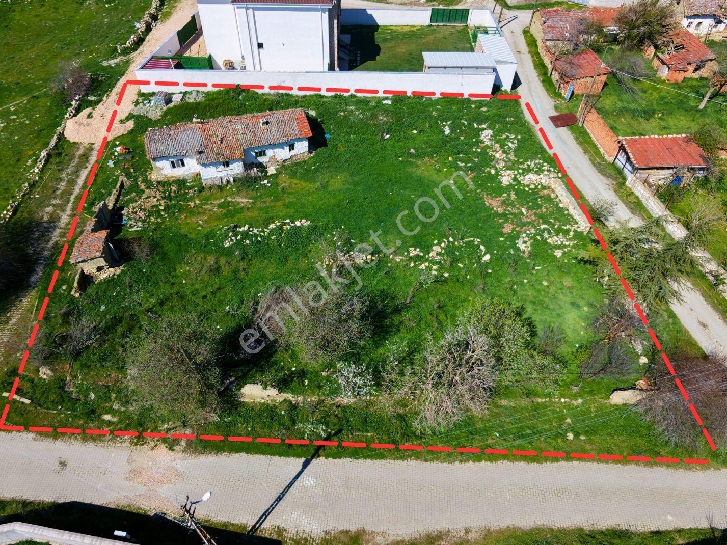 Tepebaşı Emirceoğlu'nda Üç Yola Cepheli Köşe Parsel İmarlı Arsa - Görsel 11