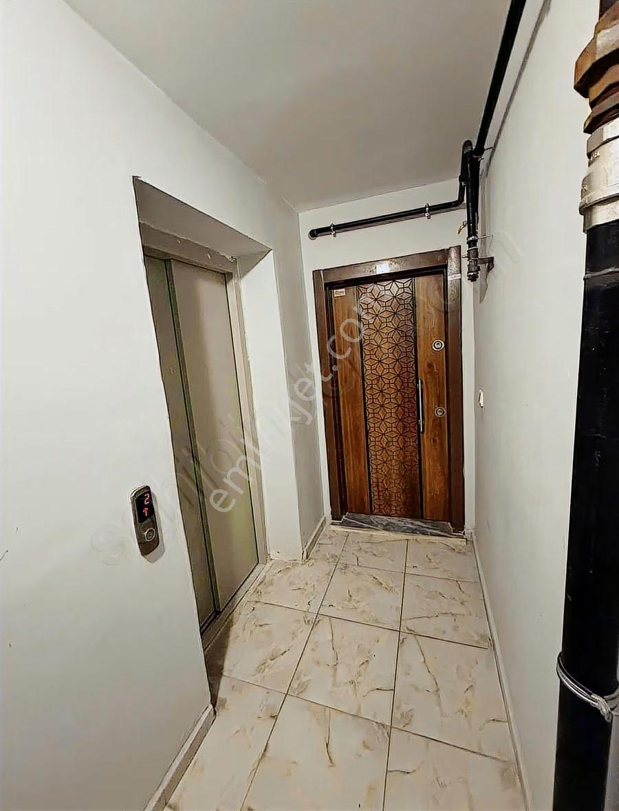 Evin'den Orhangazi Mah Teras Katlı Kiralık 3+1 Açık Mutfak - Görsel 5
