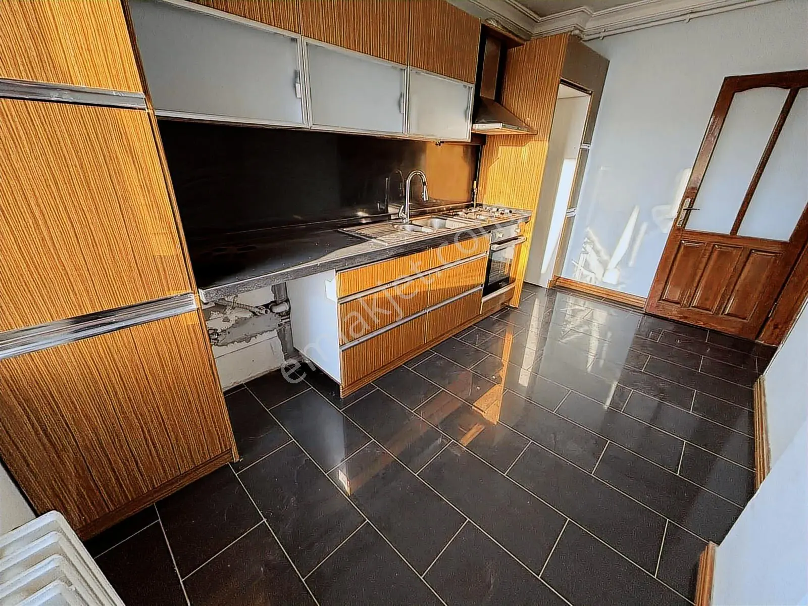 Nova Grup'tan İzmiryolu Cadde Üzerinde 3+1 Kiralık Daire