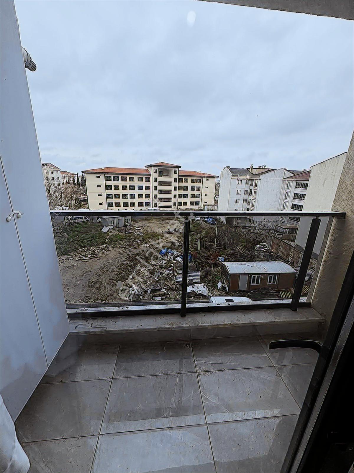 Nazlıgül Park Da Ara Kat 1+1 - Görsel 9