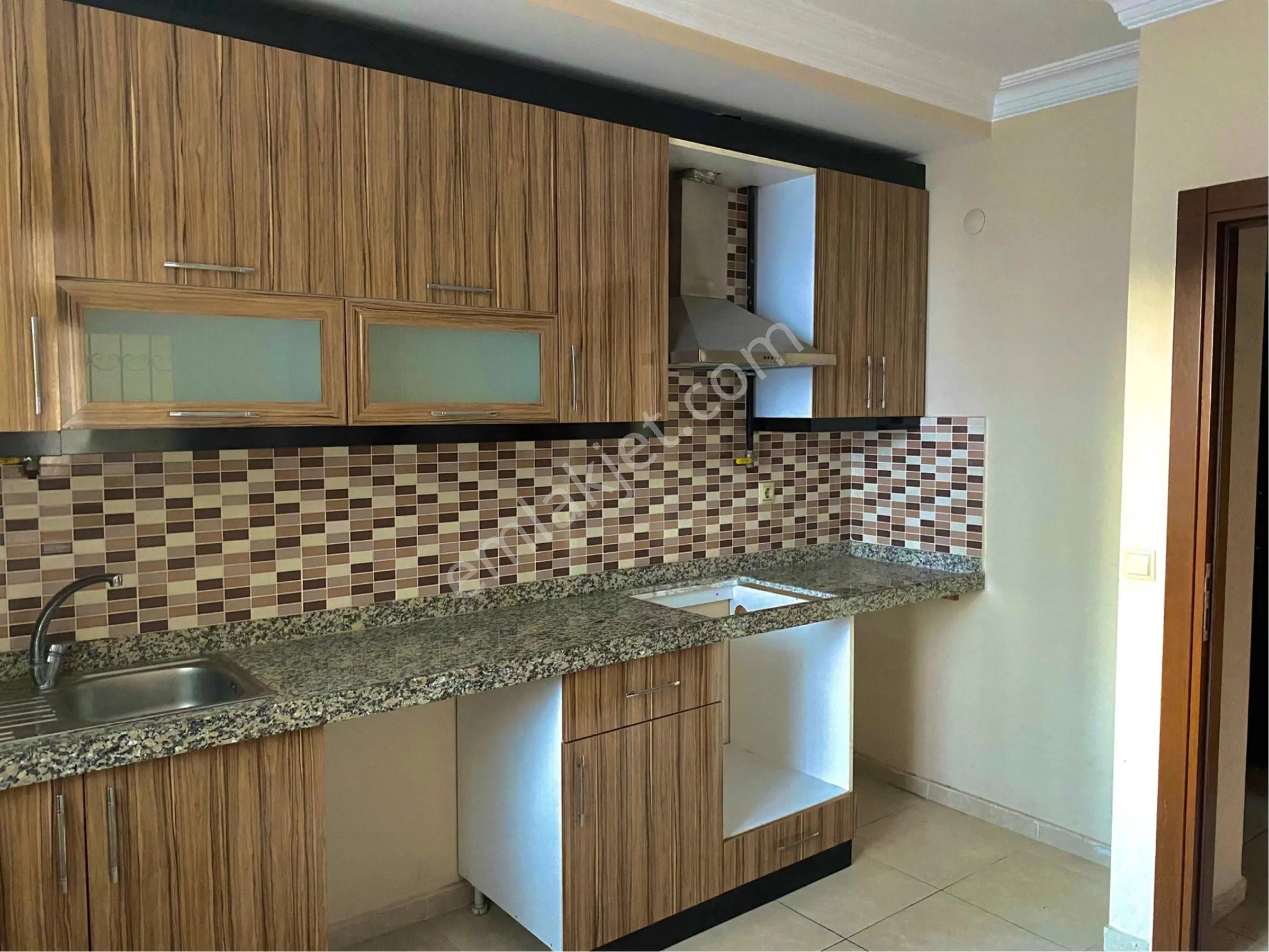 Huzurevleri 80.yıl Bulvarı 2+1 Daire