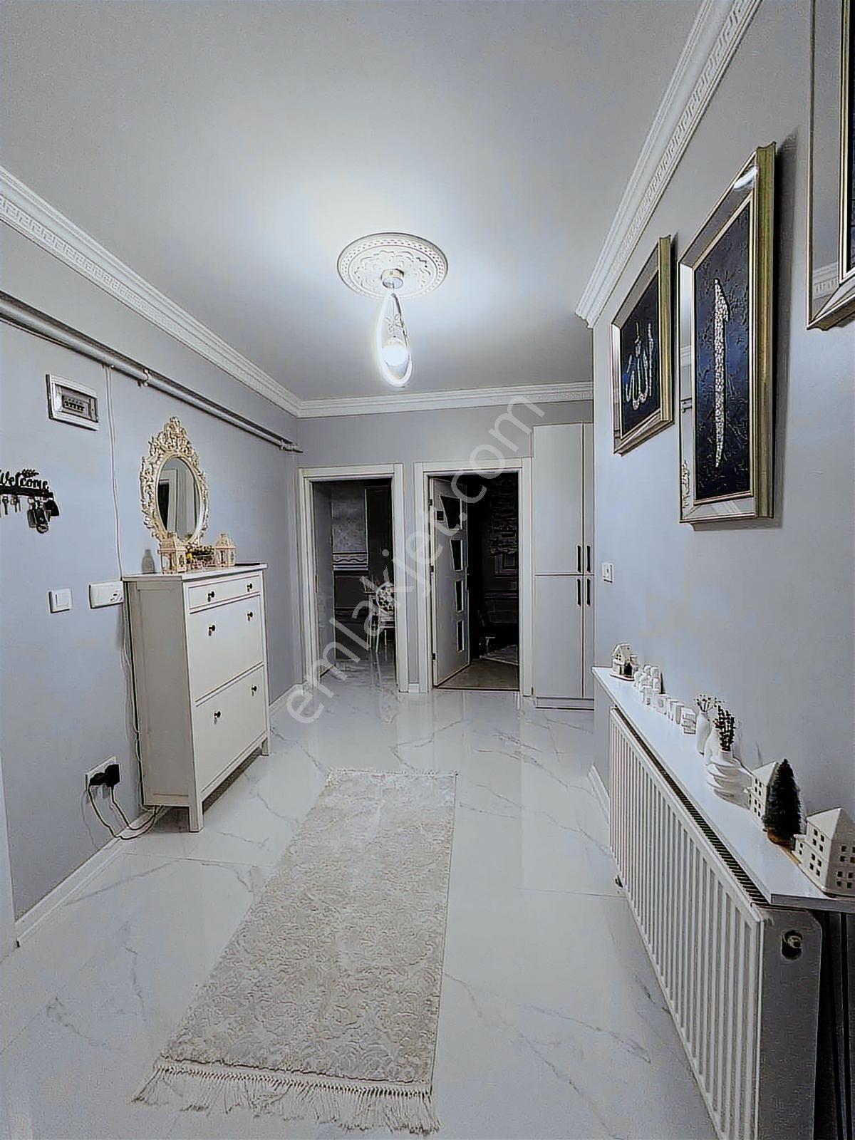 Arnavutköy Nenehatunda Arakat 3+1 Tadilatlı Tapulu Satılık Daire - Görsel 7