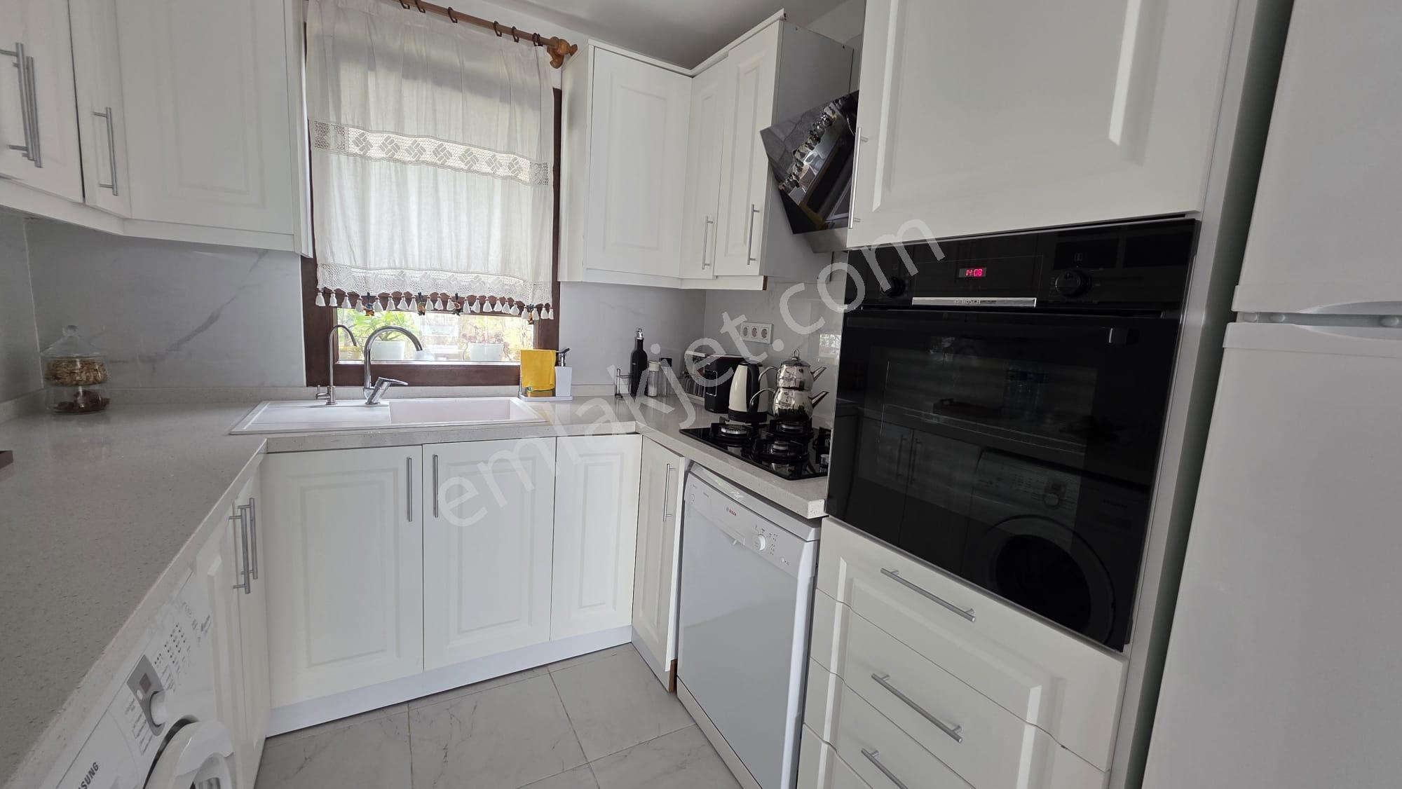 Bodrum Gündoğan Yalıkent Sitesinde Kiralık 3+1 Dubleks Konut - Görsel 13