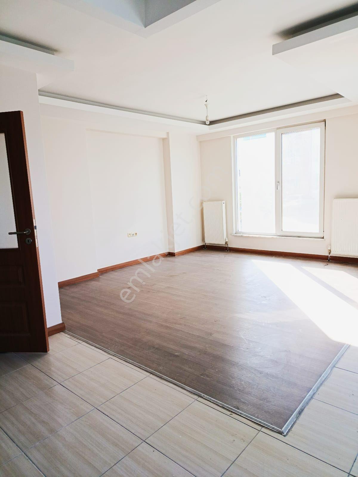 Sümer Mahallesinde 2+1 Kiralık Ofis - Görsel 3