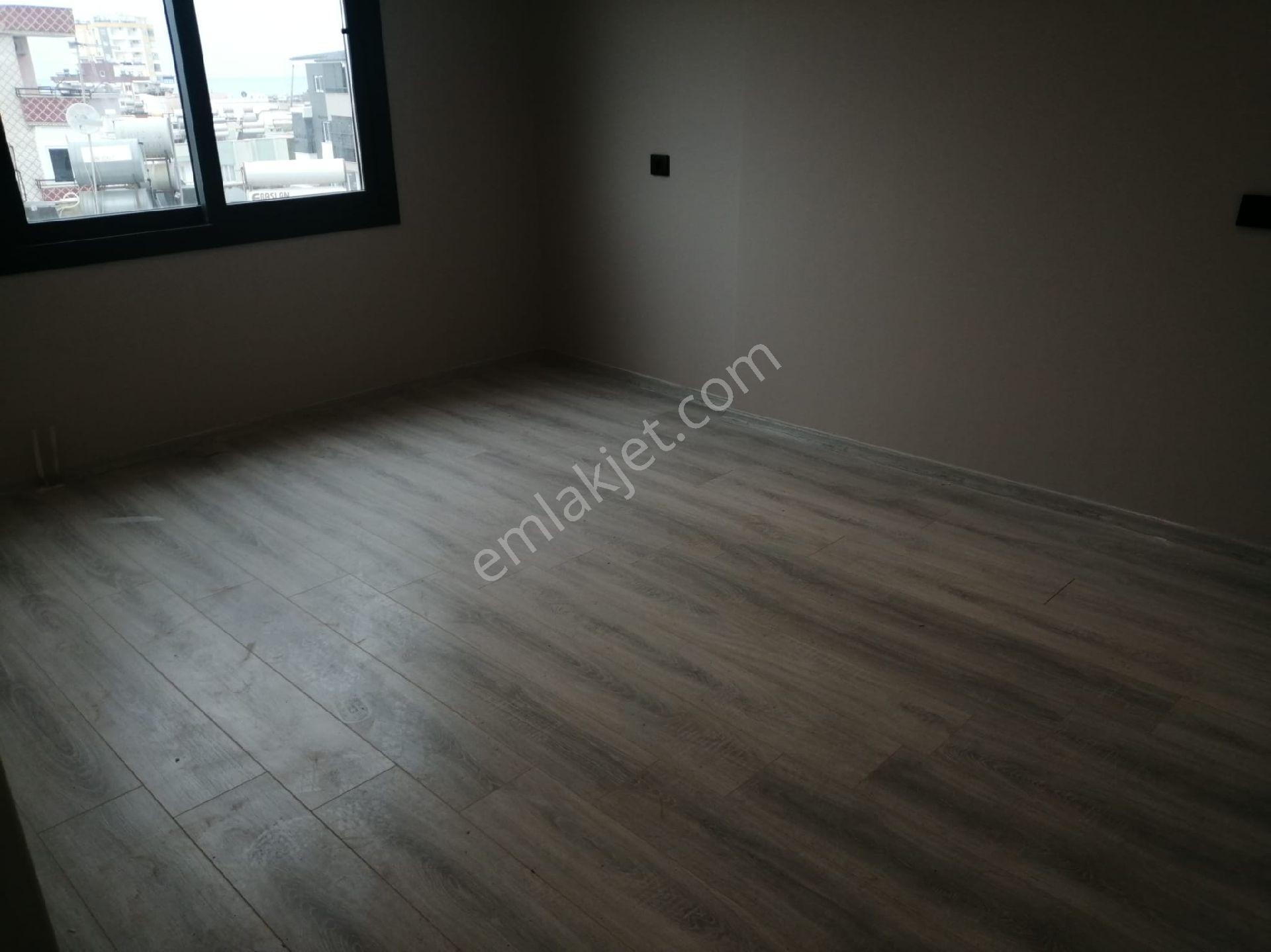 Erdemli Merkez Mahallesi'nde Kiralık 1+1 Ofis - Görsel 9