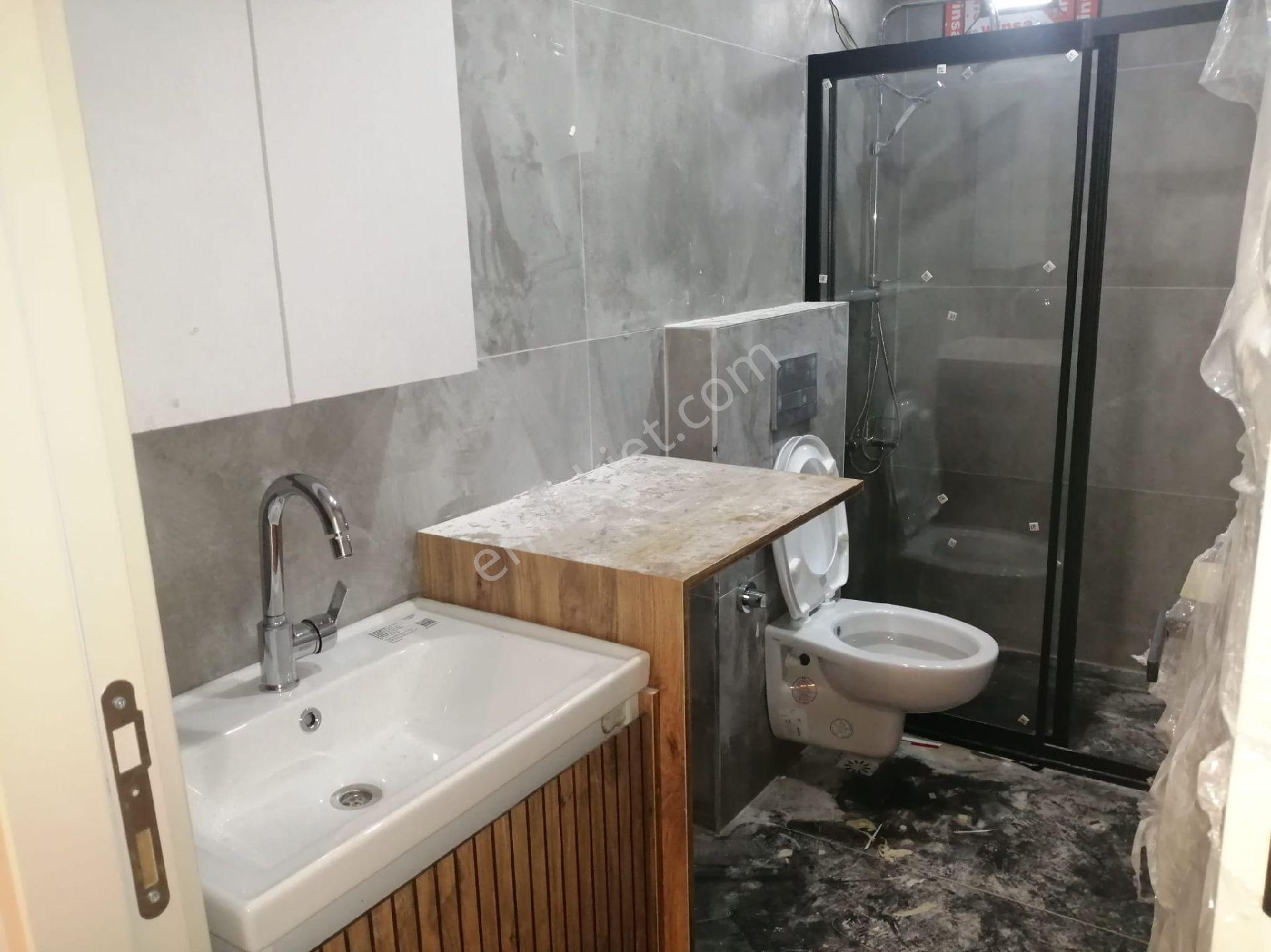 Erdemli Merkez Mahallesi'nde Kiralık 1+1 Ofis - Görsel 5