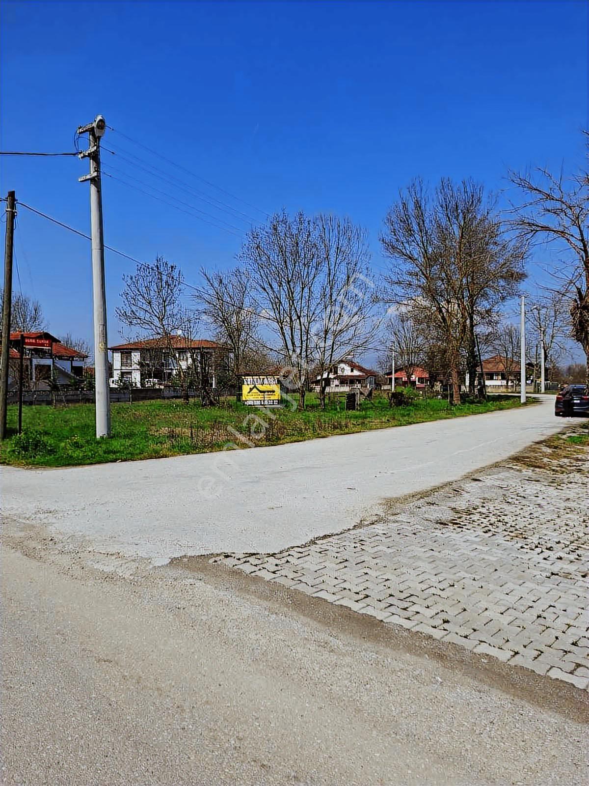 Ruşen Aydın Gyd'dan Düzce Gümüşpınar 'da Satılık Köşebaşı Arsa - Görsel 32
