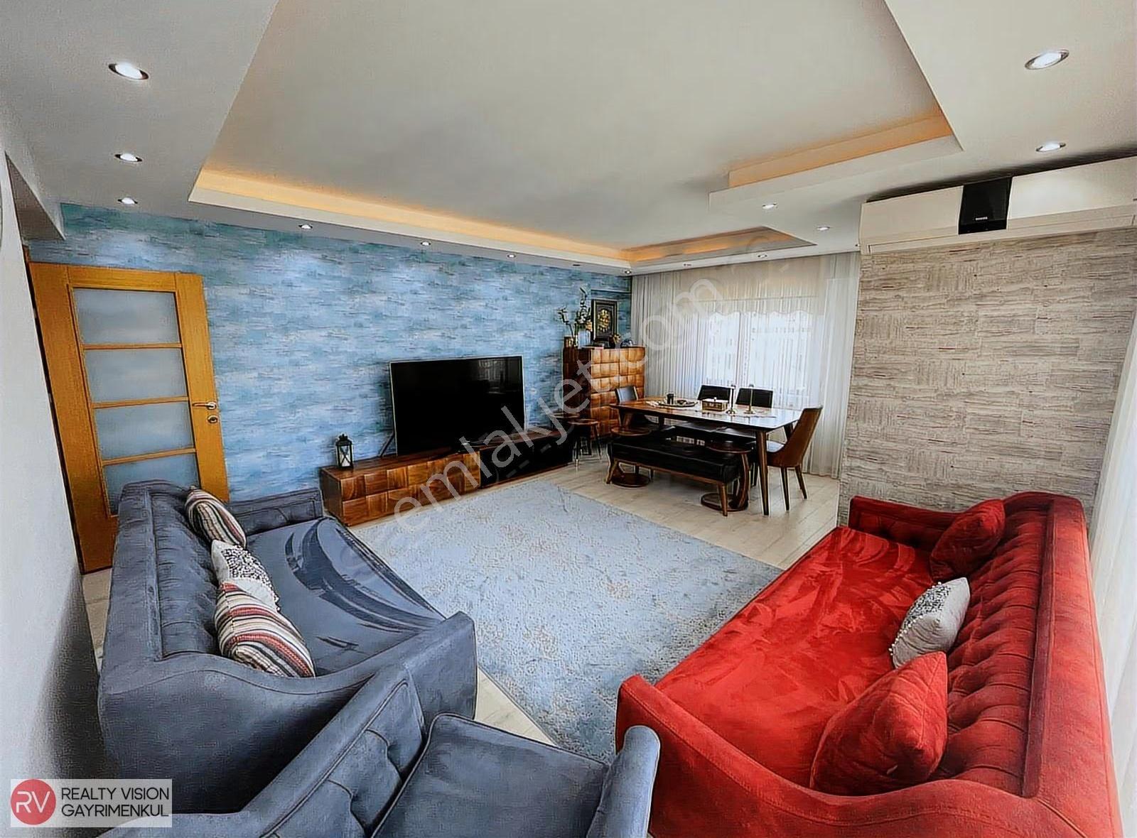Kartal Esentepe'de 4+2 Dubleks Daire - 190m² Net Kullanım Alanı - Görsel 2
