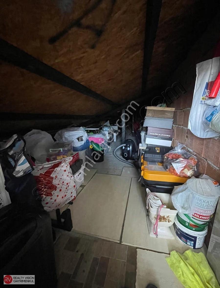 Kartal Esentepe'de 4+2 Dubleks Daire - 190m² Net Kullanım Alanı - Görsel 10