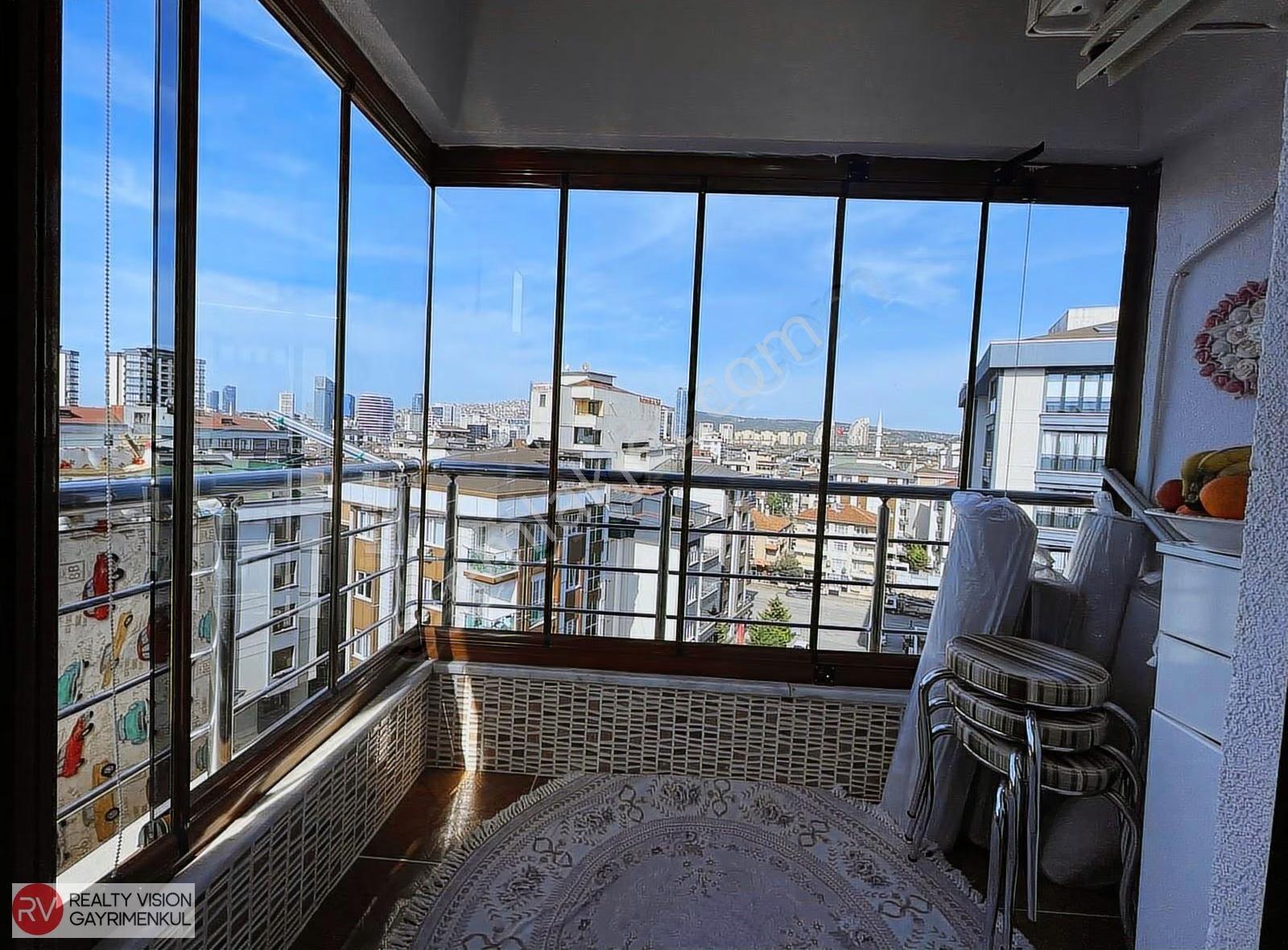 Kartal Esentepe'de 4+2 Dubleks Daire - 190m² Net Kullanım Alanı - Görsel 4