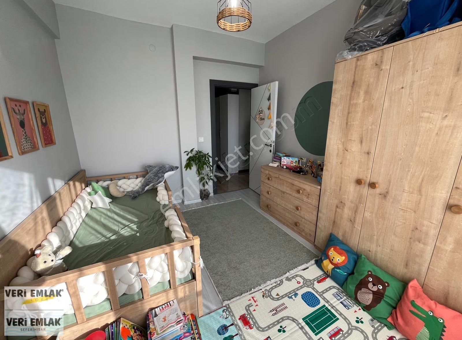 Veri'den Havuzlu Sitede 3+1 Ebeveyn Banyolu Önü Açık Daire ! - Görsel 2