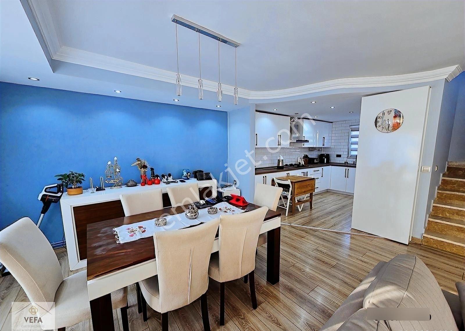 Marmaris Beldibi'de, Havuzlu, Bahçeli, 4+1, Bakımlı Villa - Görsel 9