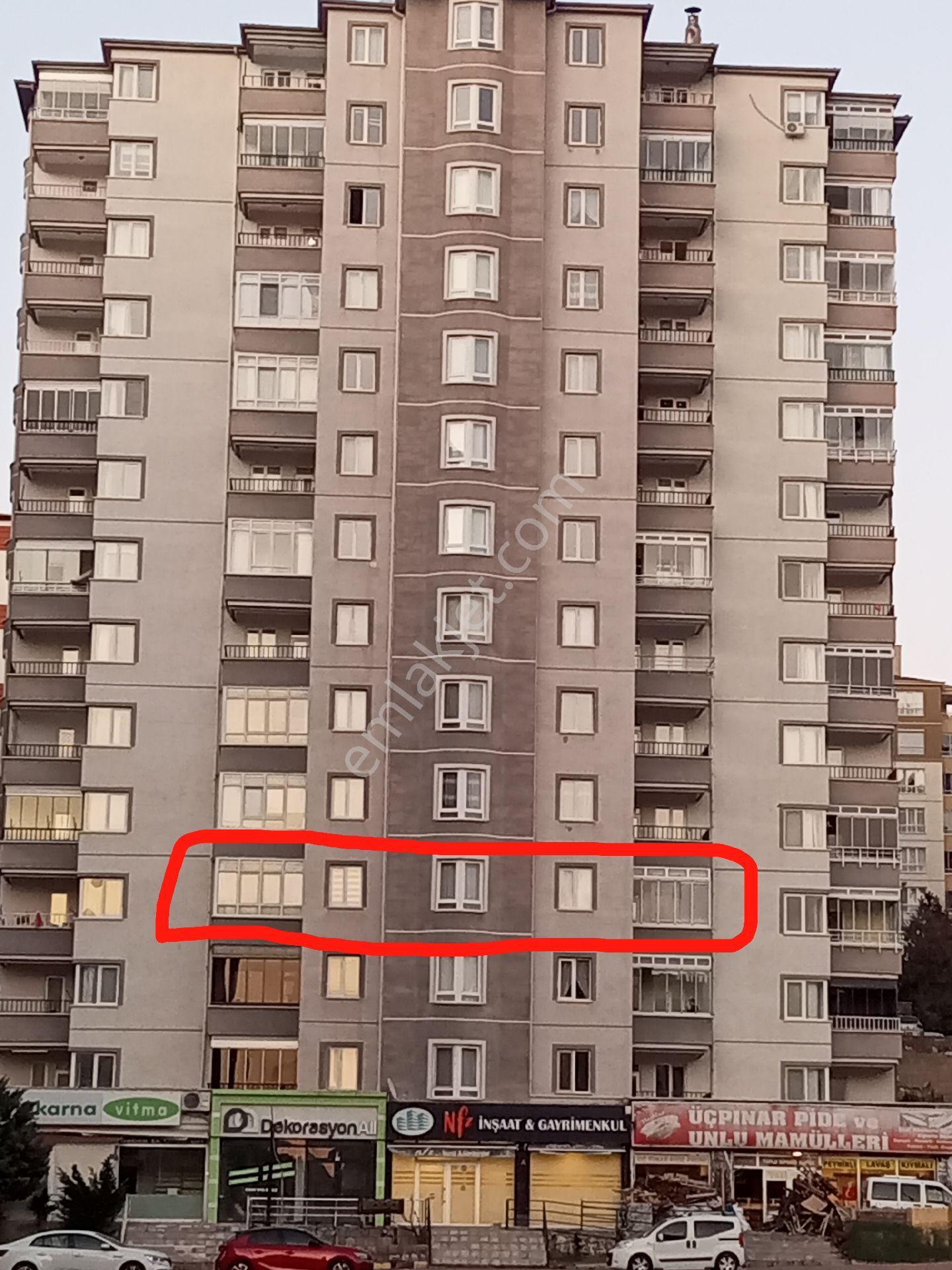 Talas Jandarma Karşısı Geniş Daire