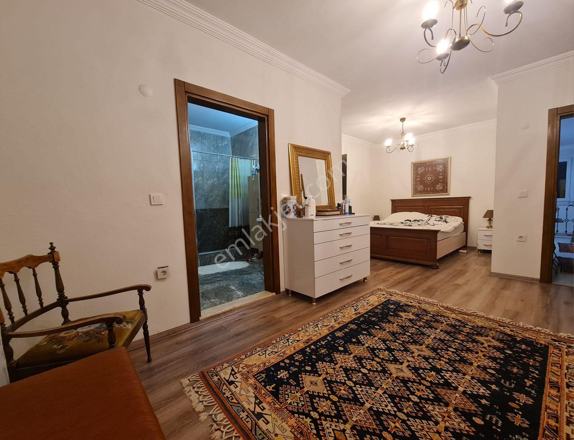 Remax Kaya Tekirdağ Marmaraereğlisi Donanımlı 600m2 Fırsat Villa - Görsel 13
