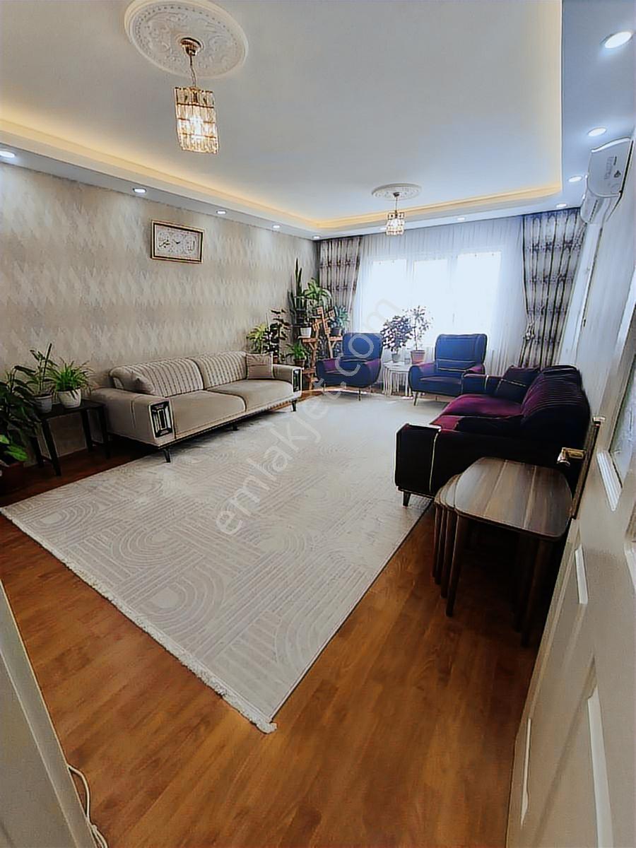 Seyran Emlaktan Merkezi Konumda Satlık Full 3+1 Toki Dairesi - Görsel 12