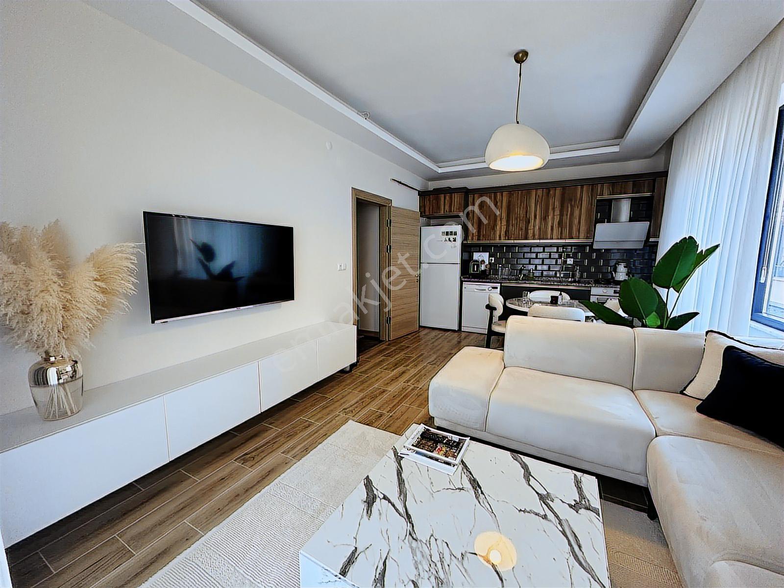 Lüks Sitede Havuz Cephe 2+1 Sahile Komşu Olamak İster Misiniz? - Görsel 7