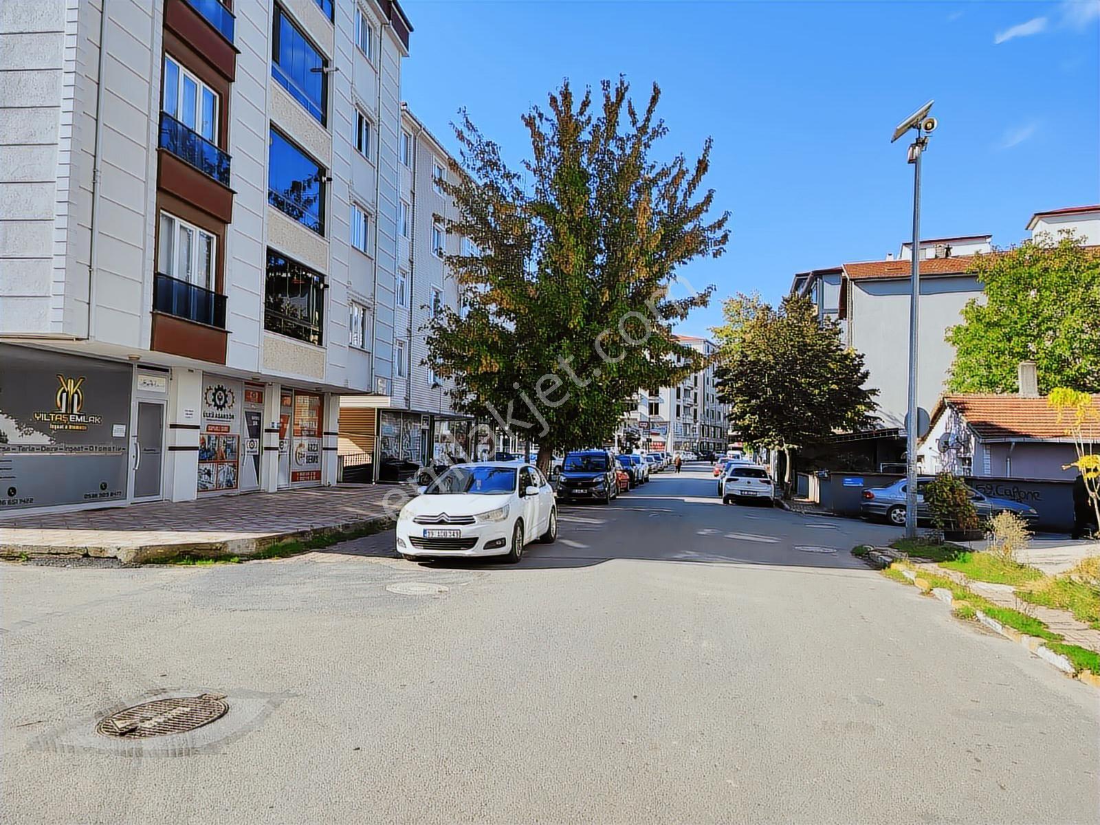 Cumhuriyet Mah.güven Caddesi Cadde Cephe Hazır Kiracılı Dükkan - Görsel 17