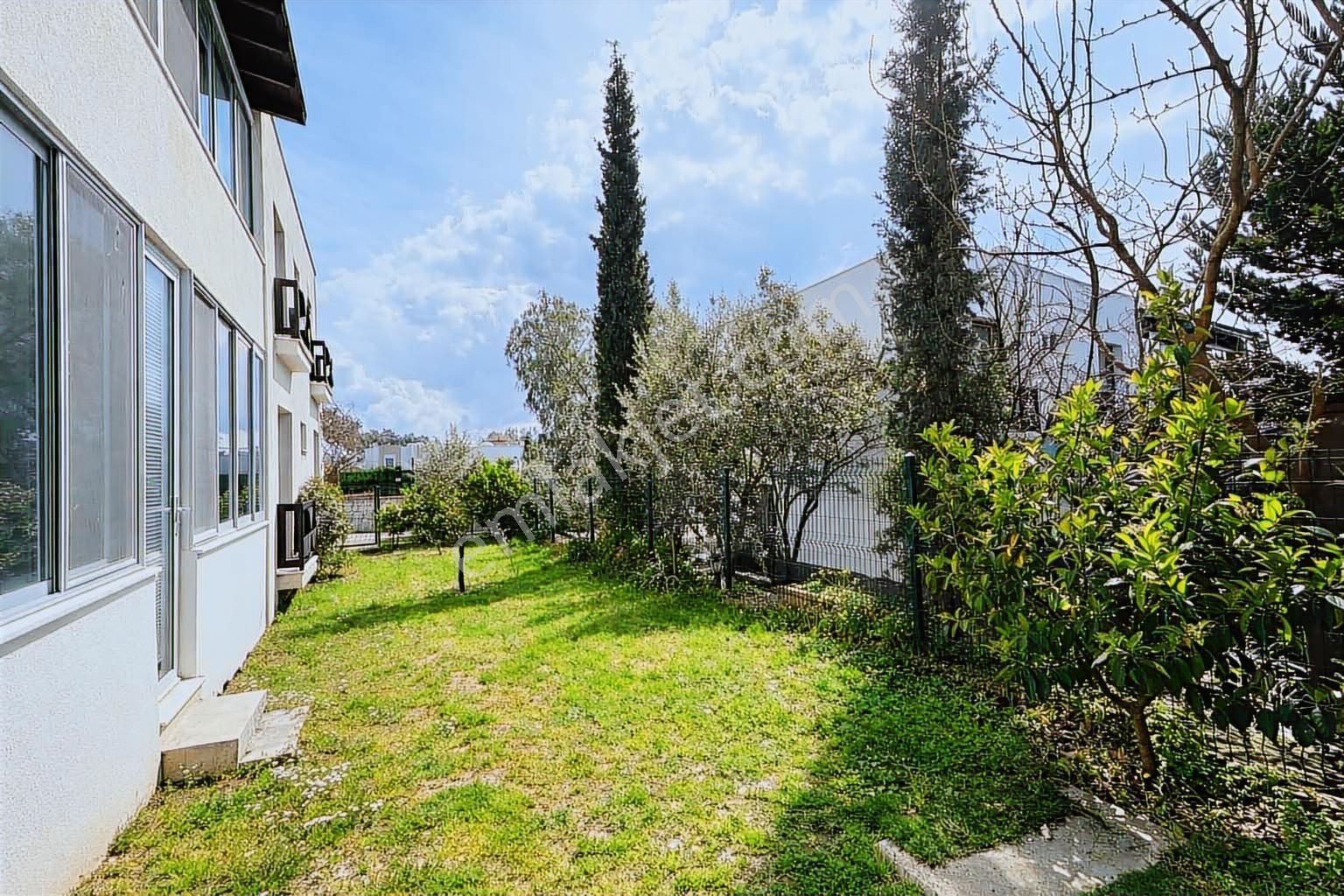 Bodrum Konacık Caddeye Yakın 3+1 Düz Ayak Satılık Bahçeli Daire - Görsel 24