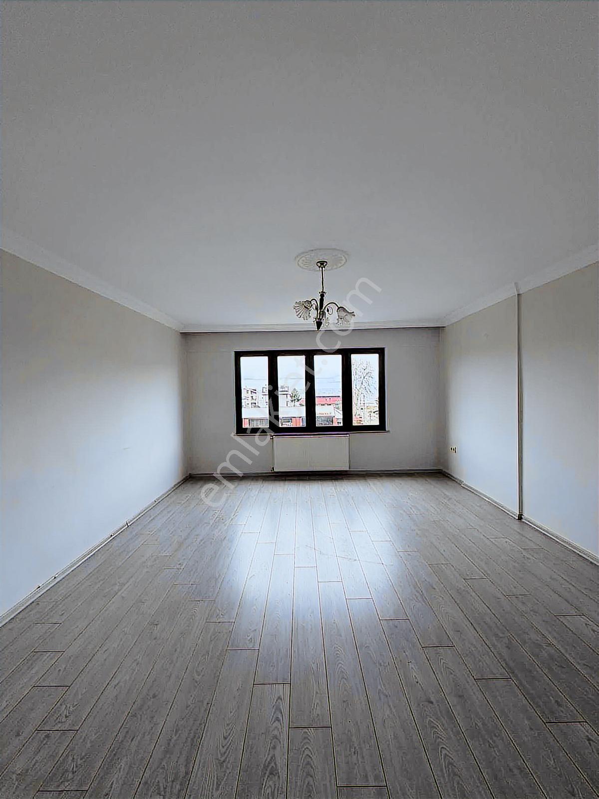 3+1 Deniz Manzaralı, 155 M² Full Yenilenmiş Kiralık Daire - Görsel 12