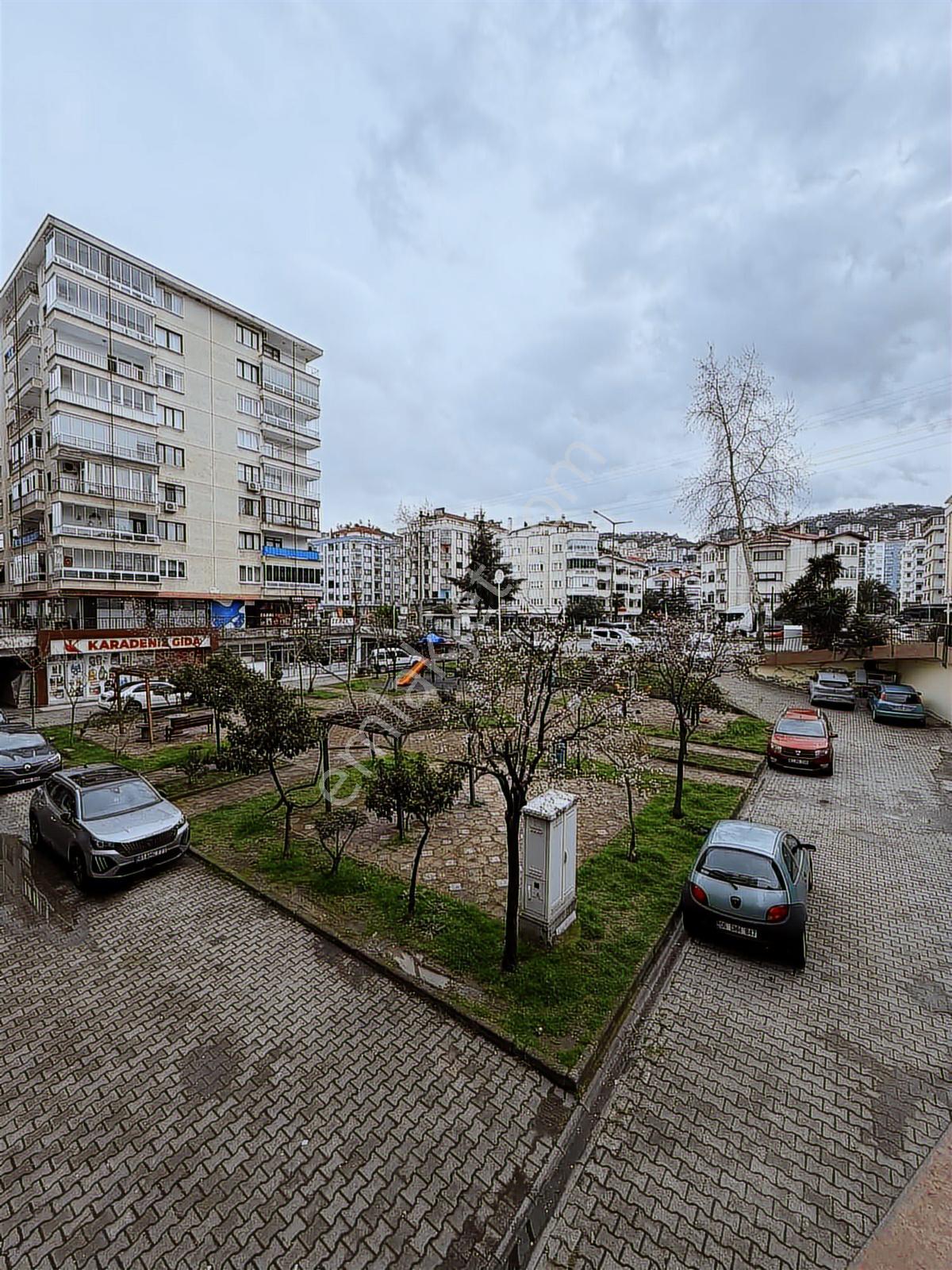 3+1 Deniz Manzaralı, 155 M² Full Yenilenmiş Kiralık Daire - Görsel 4