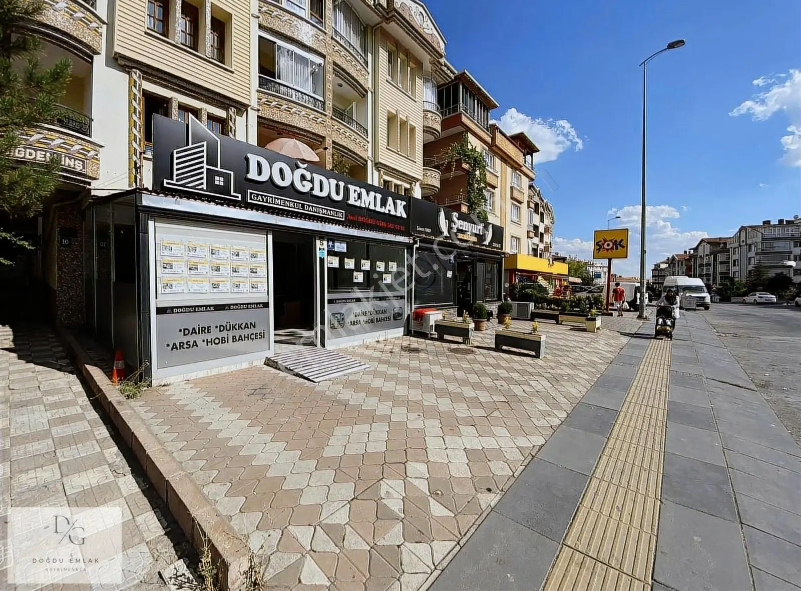 İşlek Cadde Üzeri Kupon Dükkan