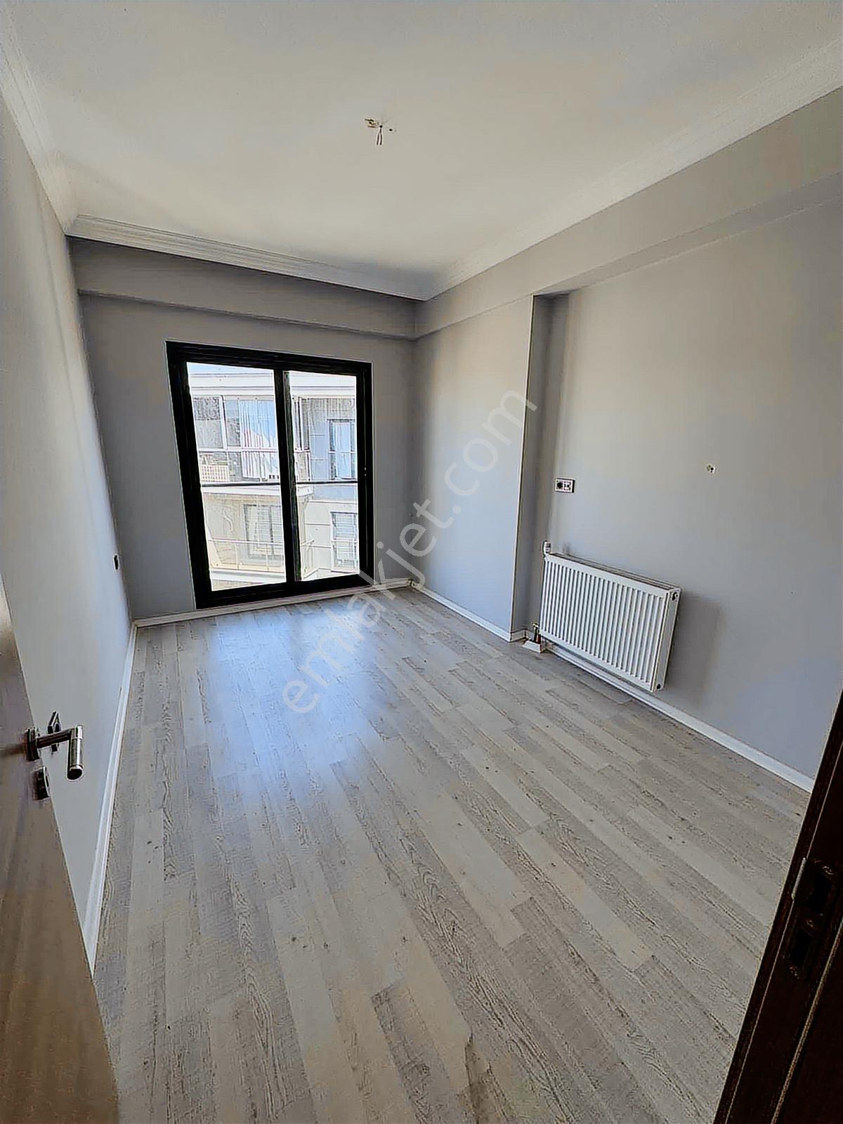 Torbalı Da Havuzlu Güvenlikli Sitede Kiralık 3+1 Daire - Görsel 6