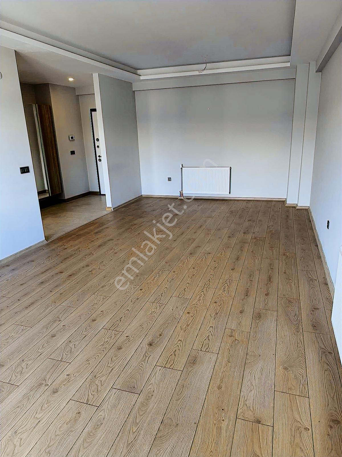 Torbalı Da Havuzlu Güvenlikli Sitede Kiralık 3+1 Daire - Görsel 25