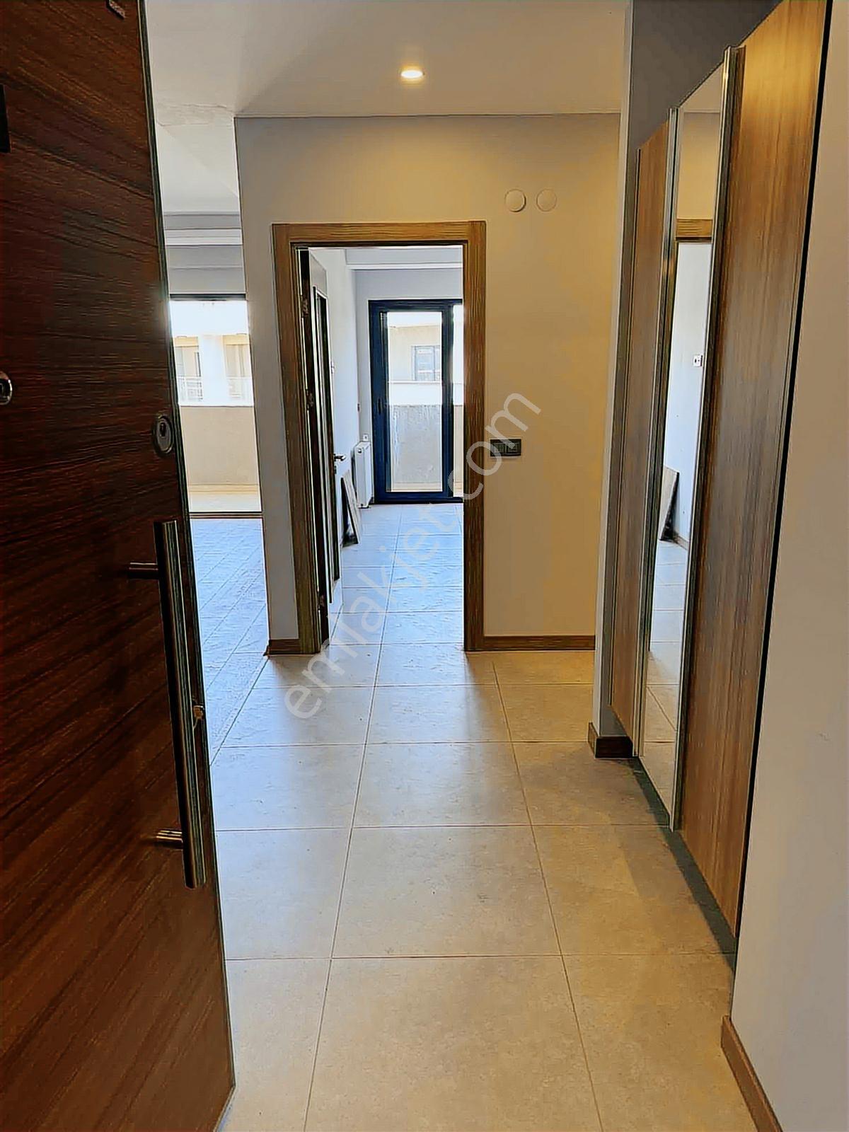 Torbalı Da Havuzlu Güvenlikli Sitede Kiralık 3+1 Daire - Görsel 12