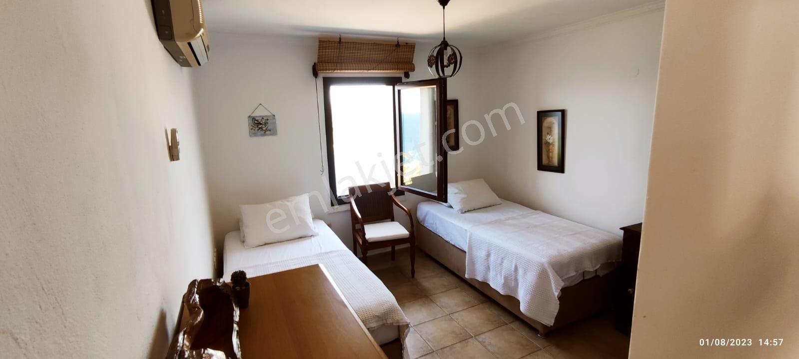 Bodrum Türkbükü Hekimköy Sitesi Plajlı Kiralık 2+1 Villa - Görsel 11
