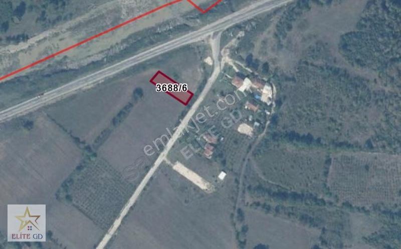 Düzce Çiftlik Köyünd 3 Kat İmarli, Doğalgazli 873m² Satılık Arsa - Görsel 2