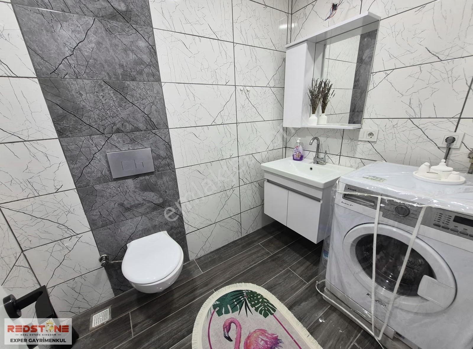 Karasu'da Havuzlu Sitede Satılık Eşyalı 2+1 Ara Kat Lüks Daire - Görsel 8
