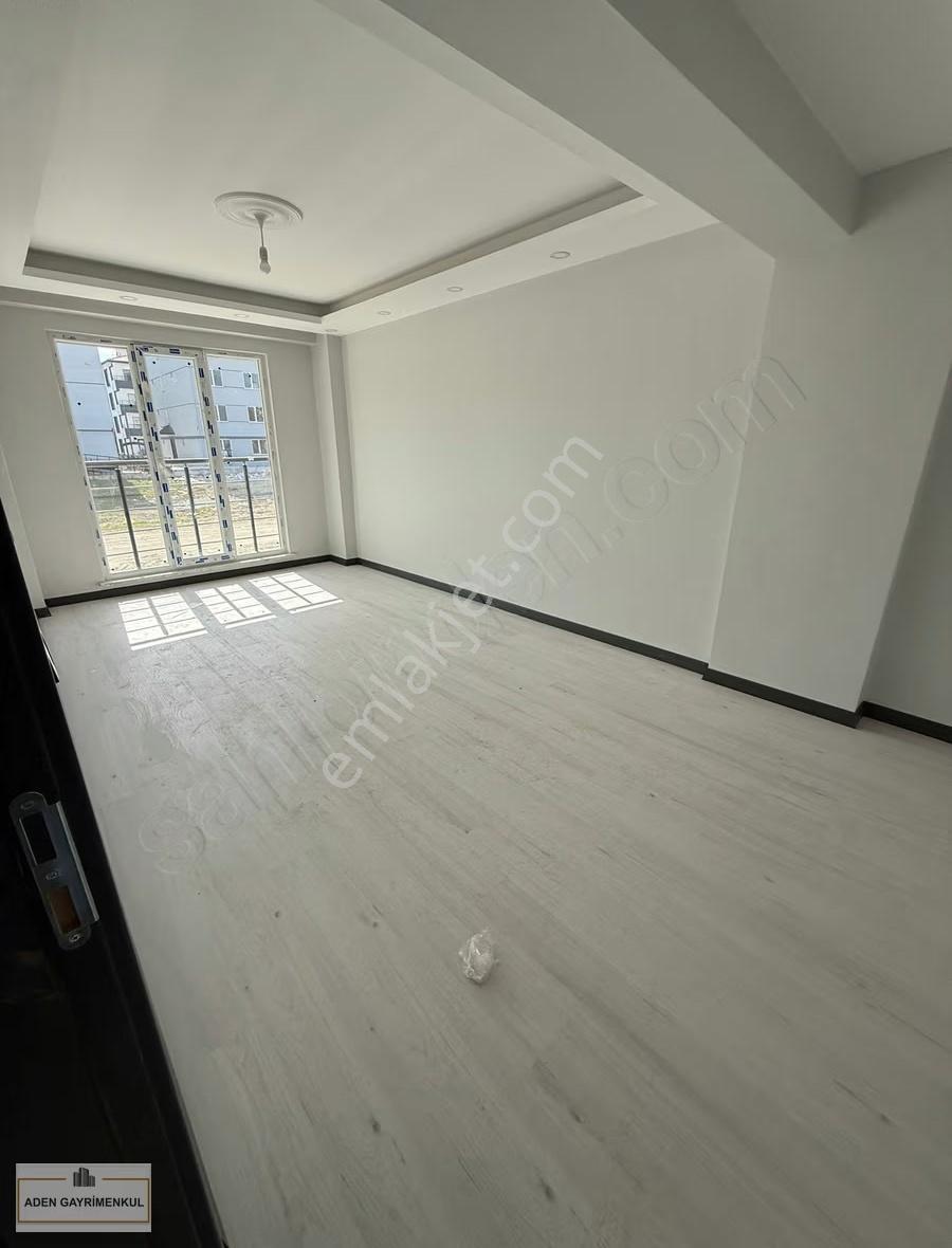 Geniş 2+1 100 M² Yüksek Giriş Kat Lüks Daire - Görsel 3