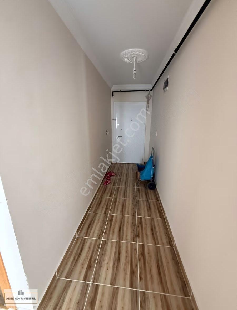 Pazarcık Mah'de Midye Caddesine Cephe Ara Kat 2+1 Daire - Görsel 4