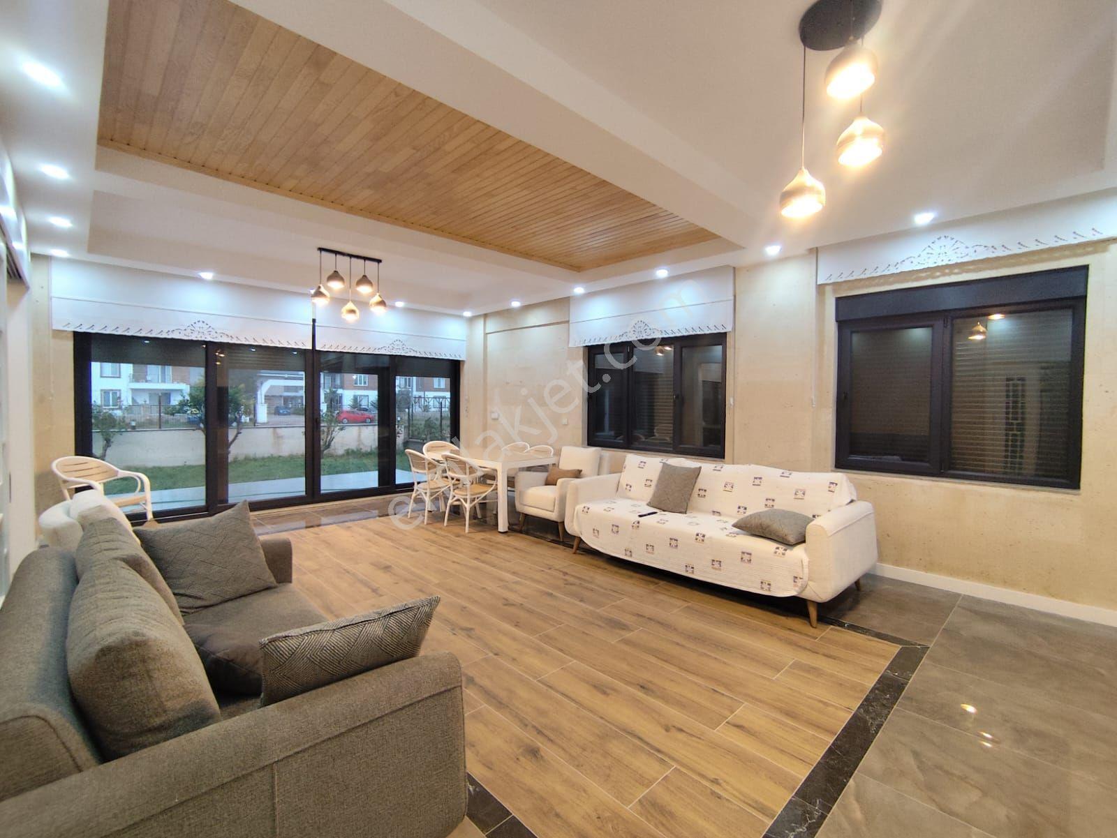 Yeşilbayır’da Doğa İçinde Malikane Konseptinde 6+1 Lüks Dublex Villa Yerden Isıtmalı Sıfır Eşyalı - Görsel 16