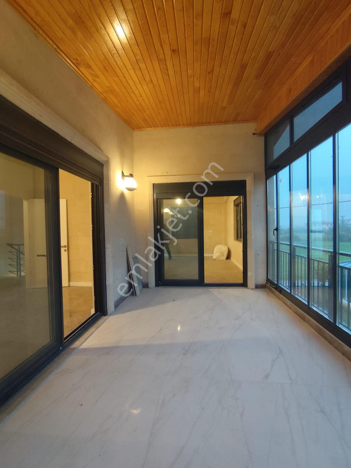 Yeşilbayır’da Doğa İçinde Malikane Konseptinde 6+1 Lüks Dublex Villa Yerden Isıtmalı Sıfır Eşyalı - Görsel 12