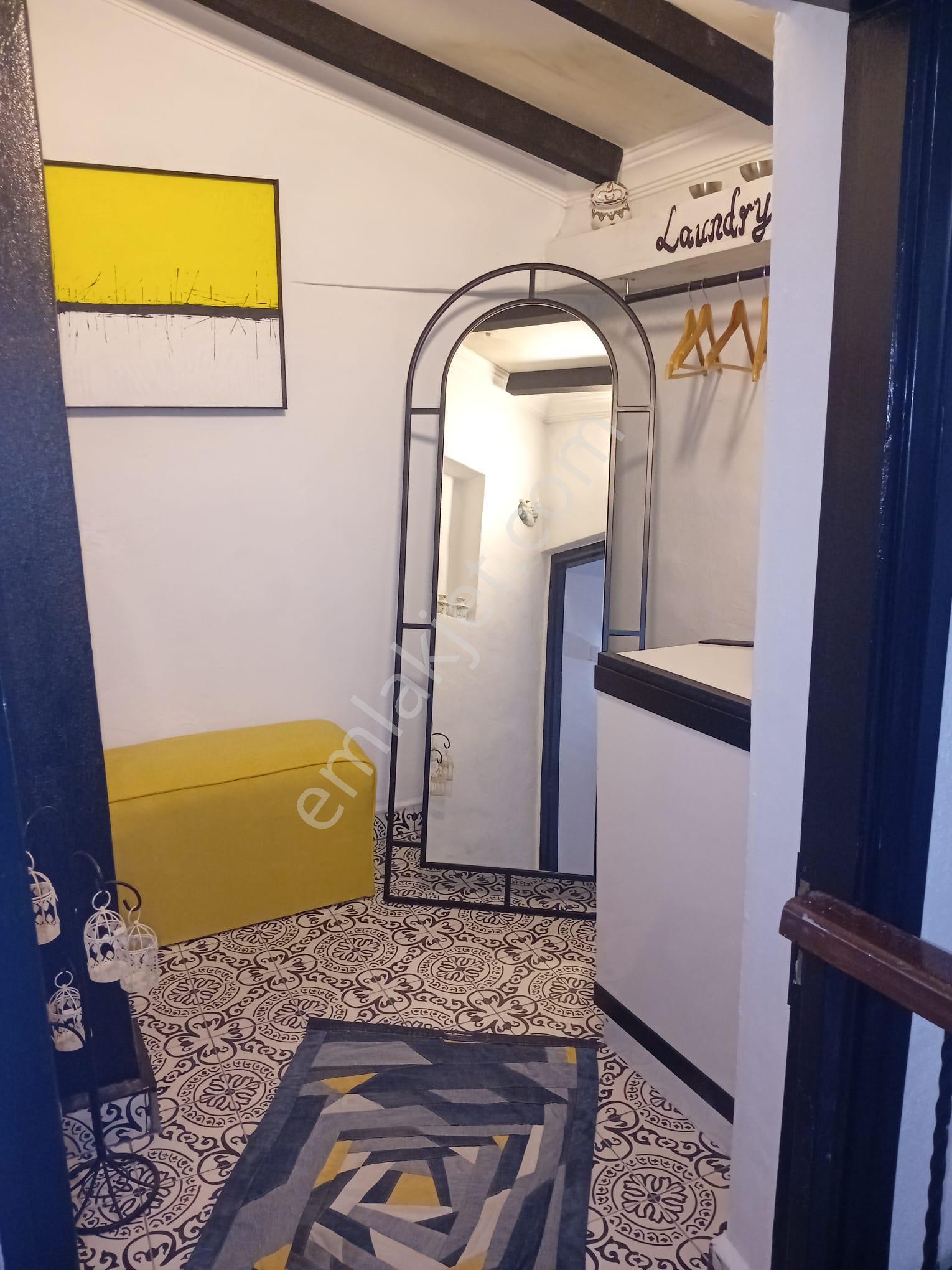 Ayvalık Merkezde Tarihin Kalbinde Kiralık 2,5+1 Müstakil Ev - Görsel 29
