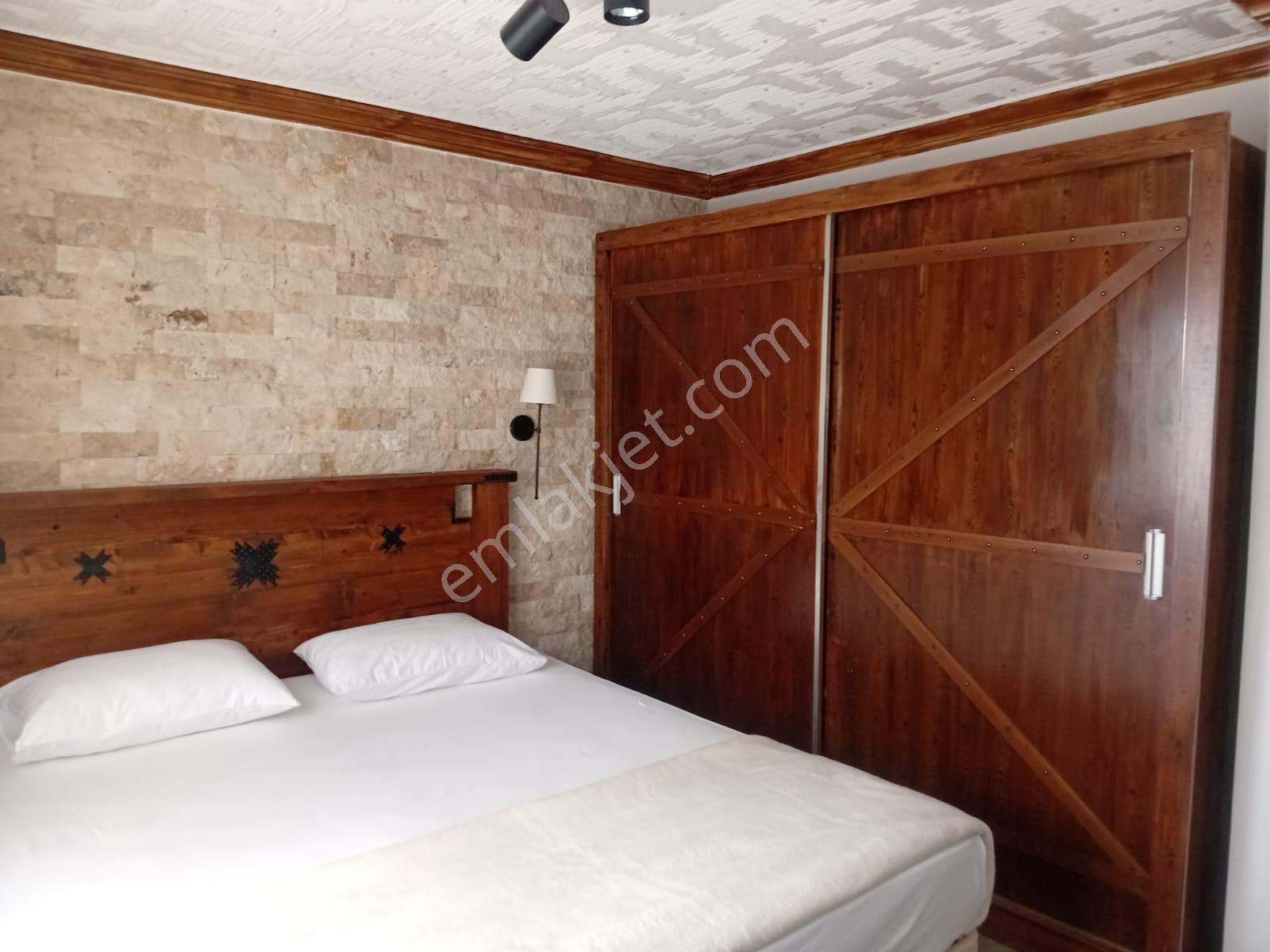 Ayvalık Merkezde Tarihin Kalbinde Kiralık 2,5+1 Müstakil Ev - Görsel 17