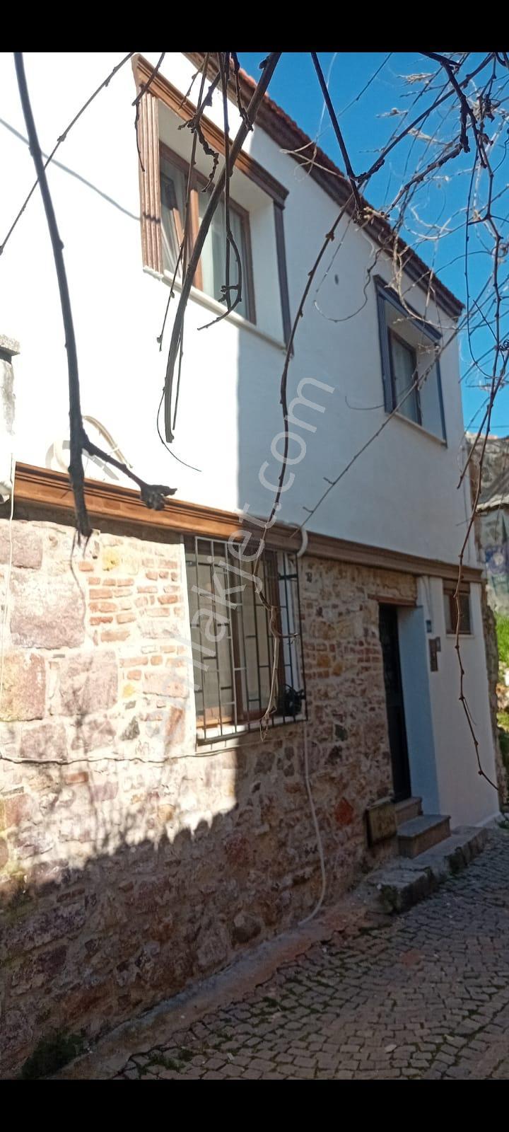 Ayvalık Merkezde Tarihin Kalbinde Kiralık 2,5+1 Müstakil Ev - Görsel 34