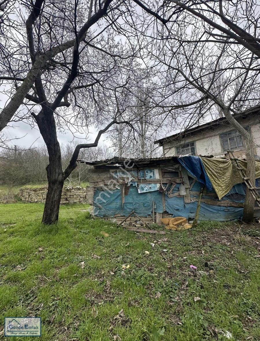 Geyve Çay Mah. 2 Katlı Kerpiç Ev Ve 1.282m2 İmarlı Arsası - Görsel 14