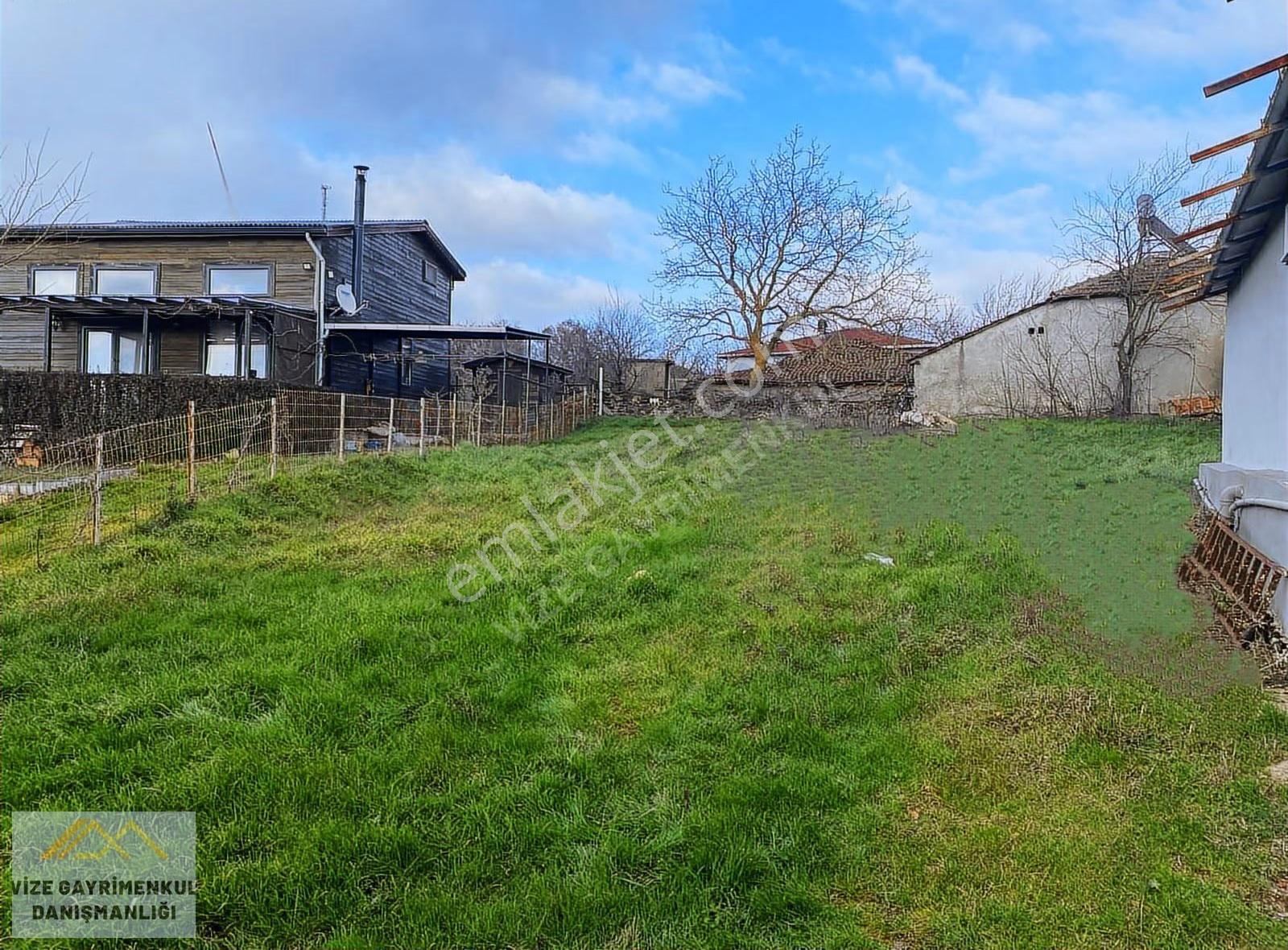 Vize Akpınar'da 920 Metre Arsa İçinde 127 Metre Ev