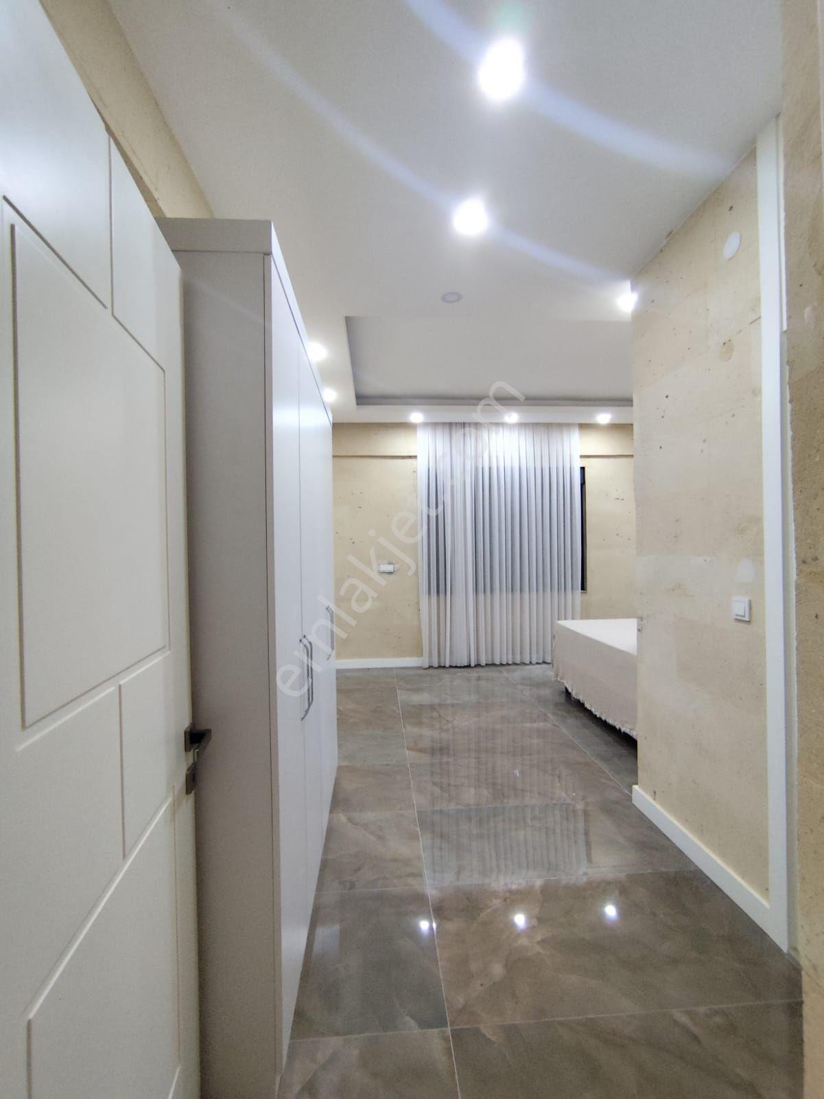 Yeşilbayır’da Doğa İçinde 6+1 Lüks Dublex Kiralık Villa Yerden Isıtmalı Sıfır Ultra Lüks Eşyalı - Görsel 19